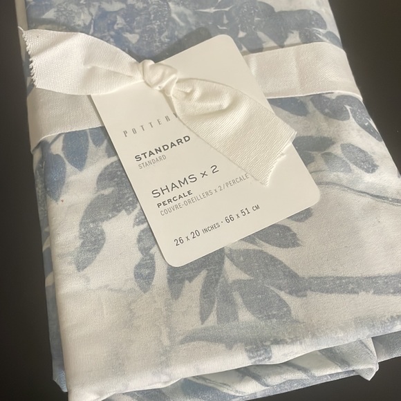 Pottery Barn Bedding Pottery Barn Layla Palm Organic Percale Sham